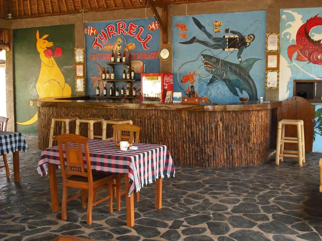 Tyrrell Cottages & Restaurant Gili Air Ngoại thất bức ảnh