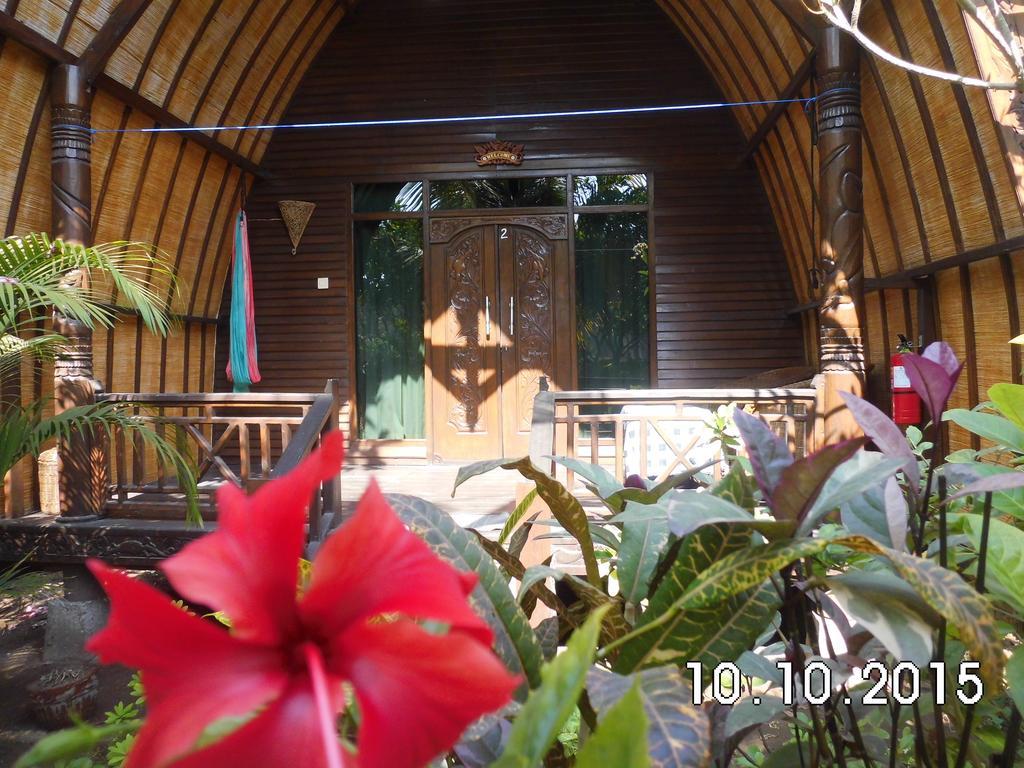 Tyrrell Cottages & Restaurant Gili Air Phòng bức ảnh